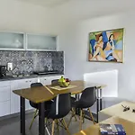 Dolce Vista - Sea View شقة فندقية 4*