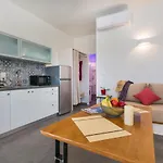 Ξενοδοχείο με διαμερίσματα Dolce Vista - Sea View 4*
