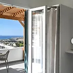 Ξενοδοχείο με διαμερίσματα Dolce Vista - Sea View 4*