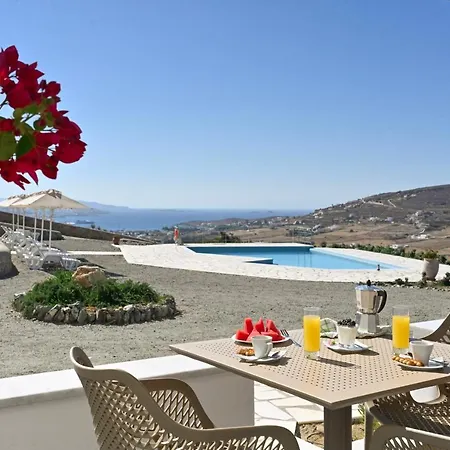 Dolce Vista - Sea View Aparthotel 4*